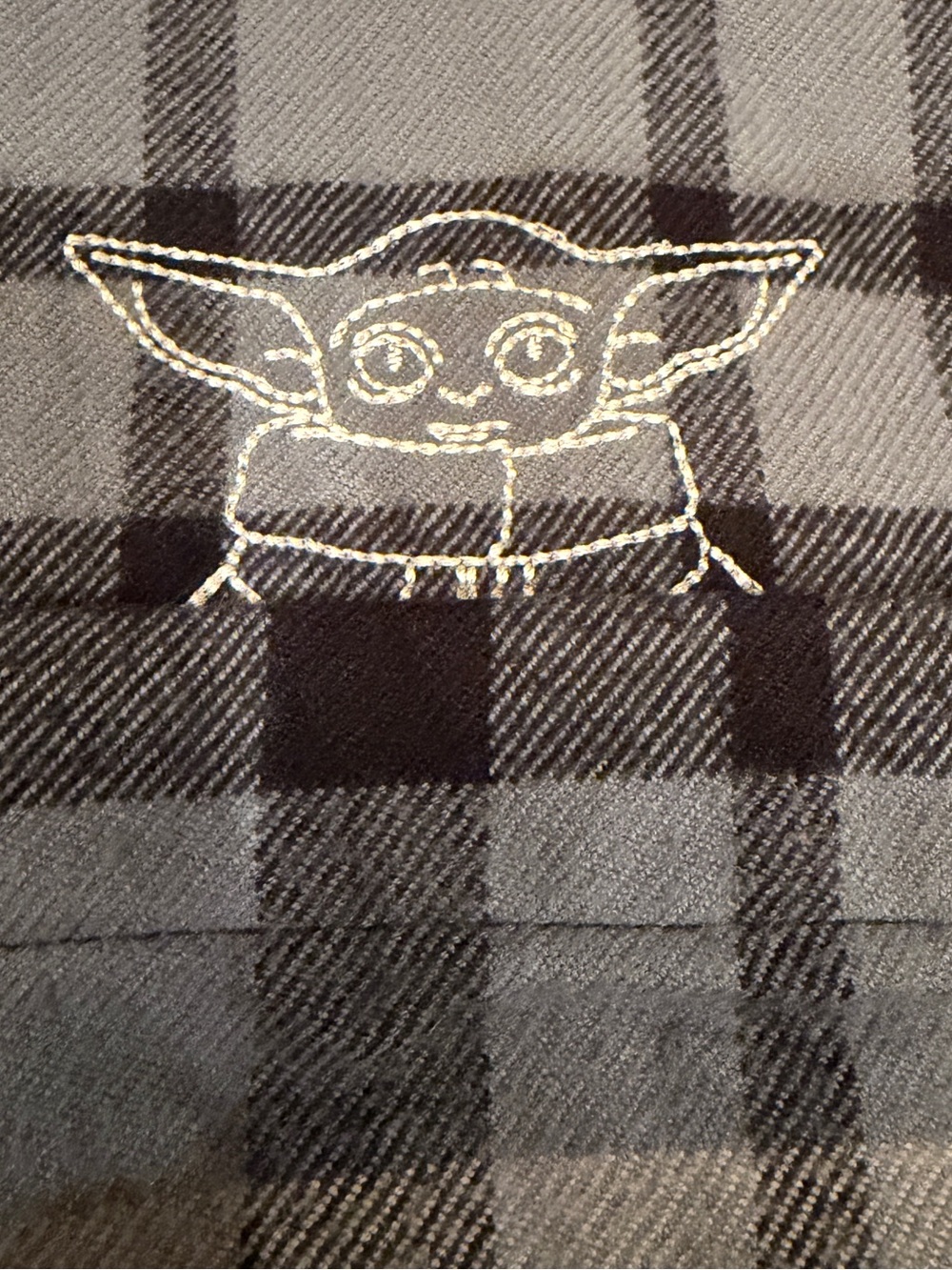 Cakeworthy Baby Yoda Flannel - Picture 5 of 8